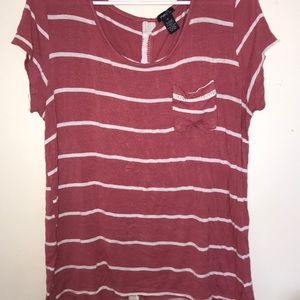 Stripped red and white tee